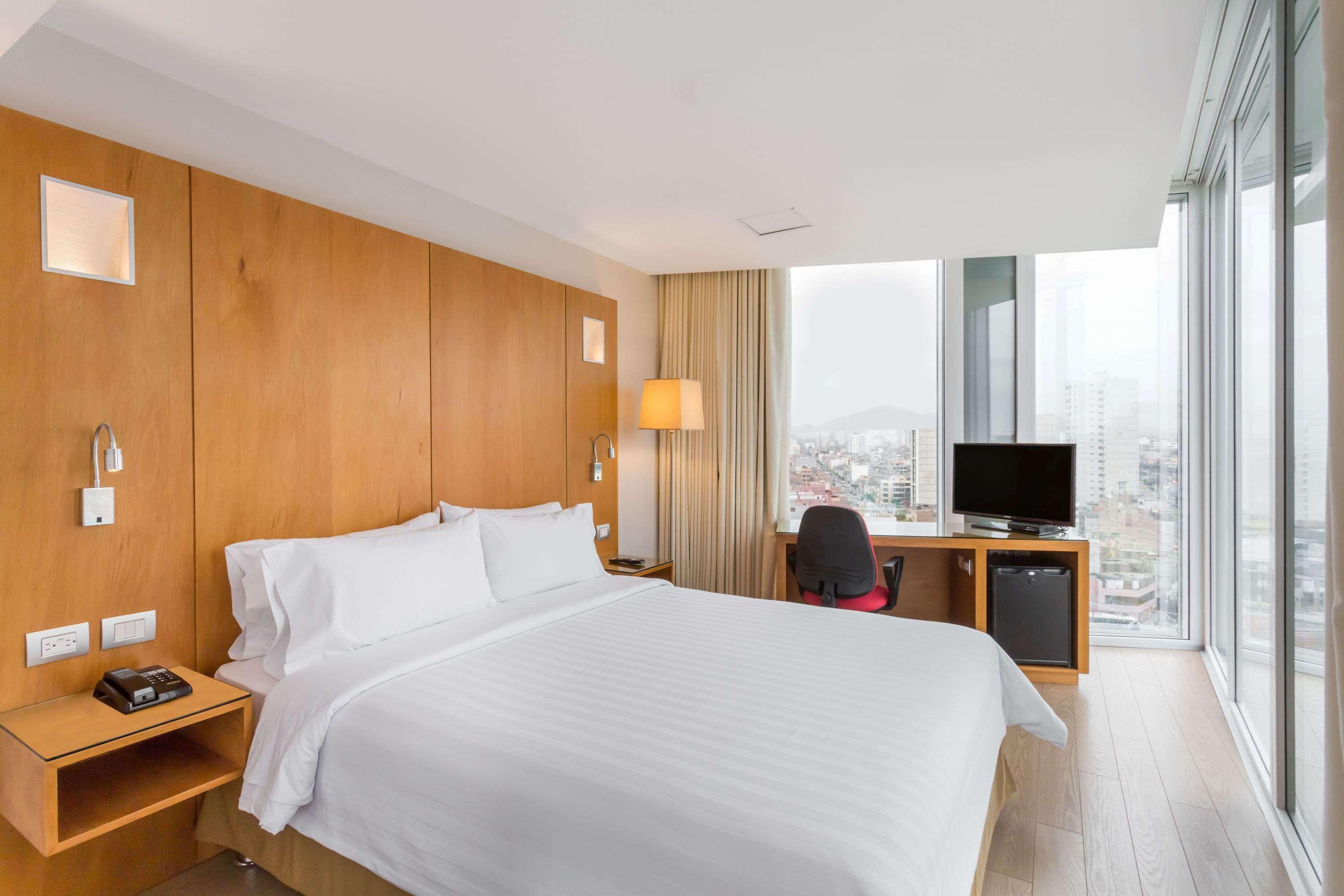 Ramada Encore By Wyndham Lima San Isidro Ngoại thất bức ảnh