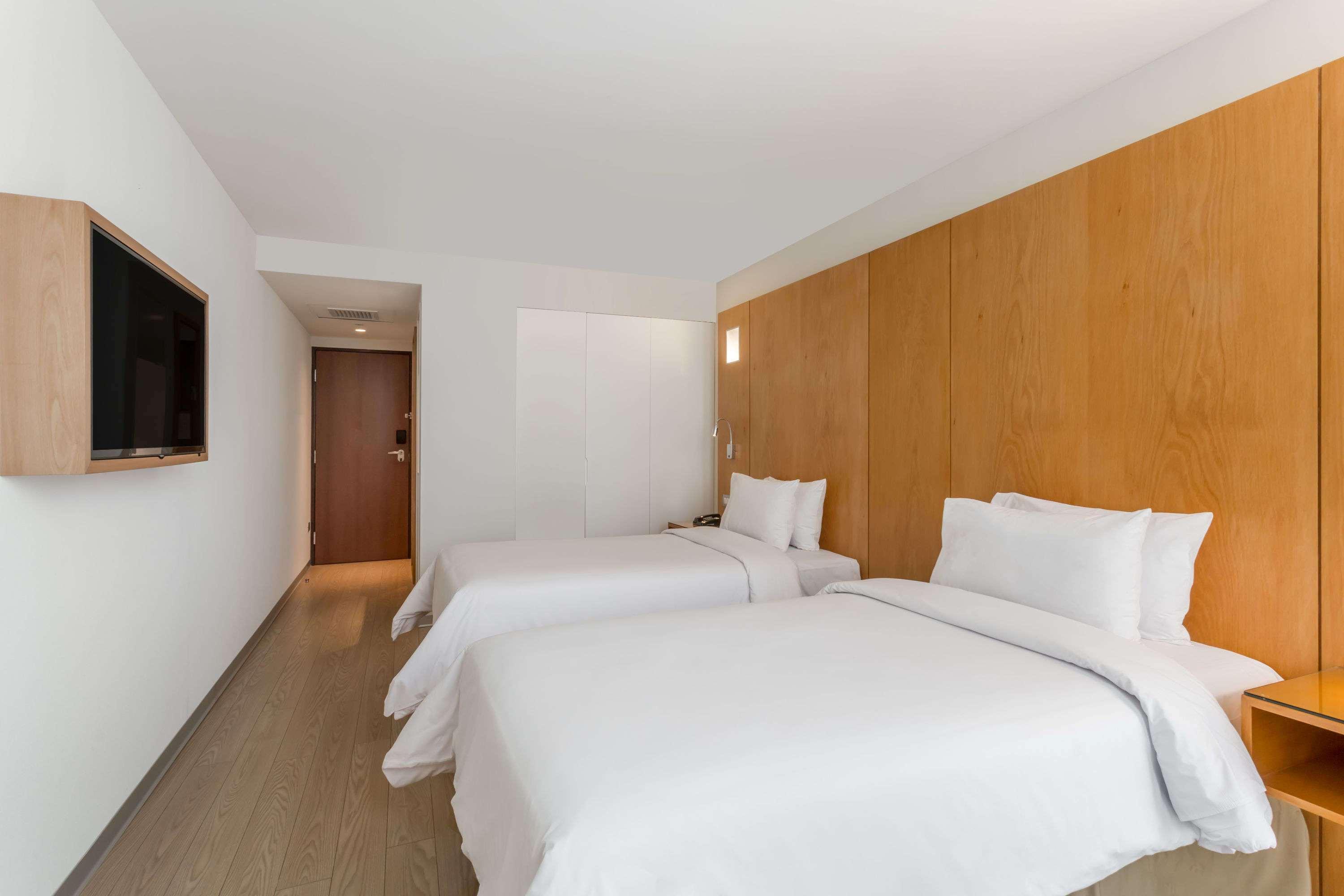 Ramada Encore By Wyndham Lima San Isidro Ngoại thất bức ảnh