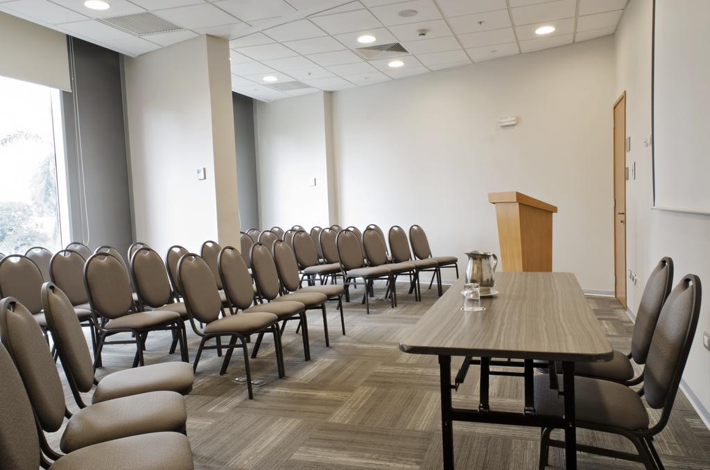 Ramada Encore By Wyndham Lima San Isidro Ngoại thất bức ảnh